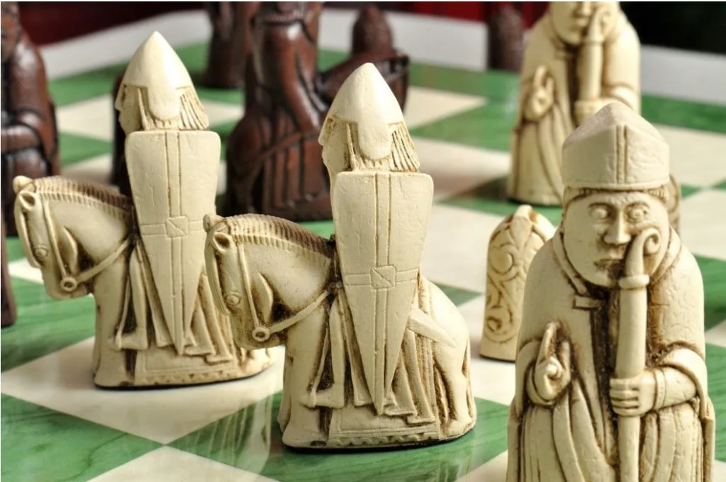 The Isle of Lewis Chess Set The Style, the Story, the Best House Of